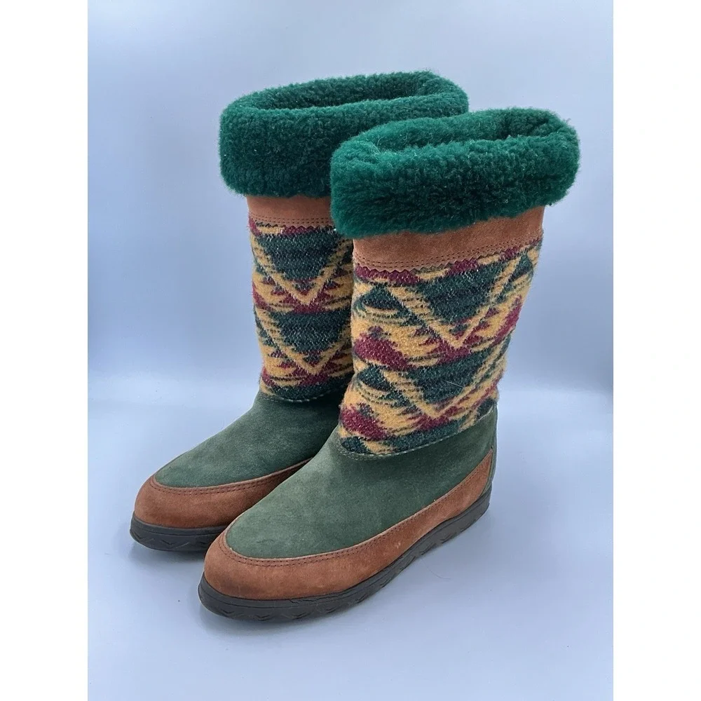Vintage Cougar Apres Ski Boots Made In Canada Size 6 Medium Green Maroon & Tan